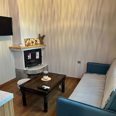 Kallisto Guesthouse ツァガラダ エクステリア 写真
