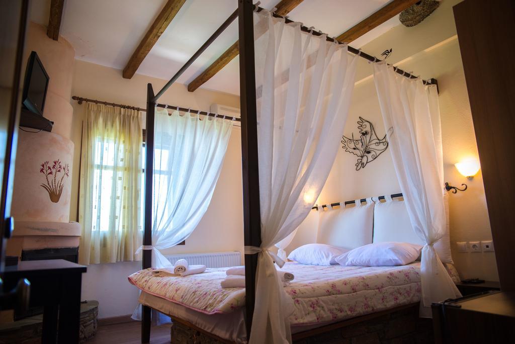 Kallisto Guesthouse ツァガラダ エクステリア 写真